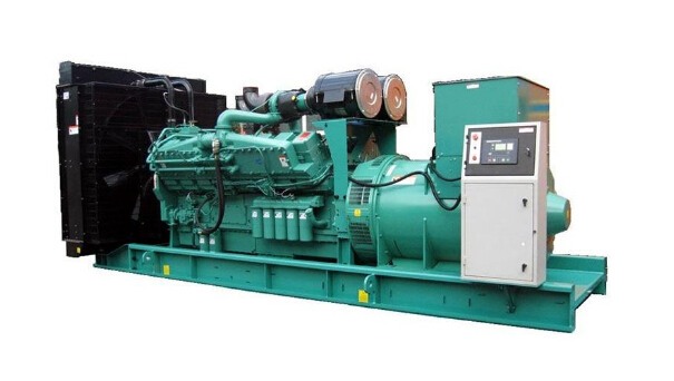 利通全新常柴200kw大型柴油发电机组